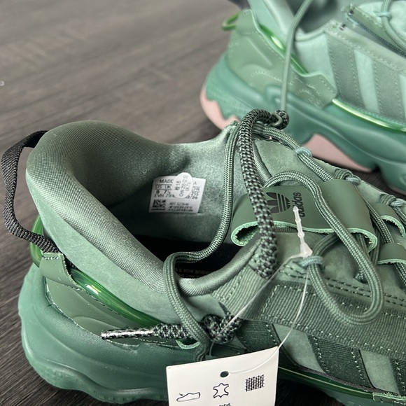 ADIDAS Originals OZWEEGO ZIP GZ2646 Green Size 8 NWT - Picture 7 of 7